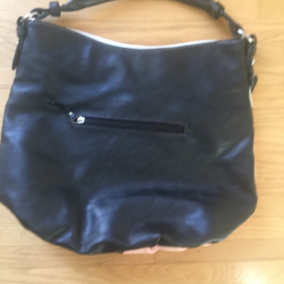 Shoulder Bag (Free with Purchase) - Picture 2 of 4